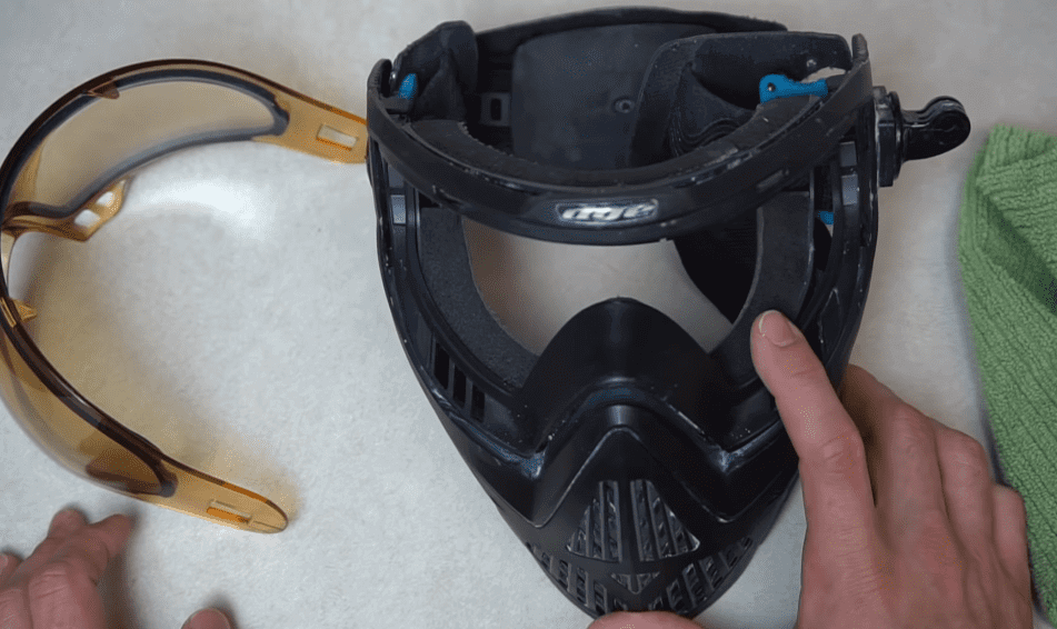 how to clean my paintball mask is not difficult.